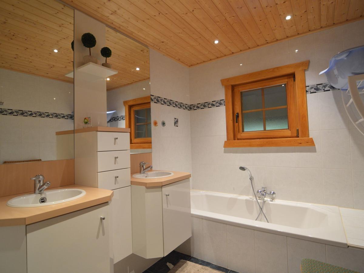 Charming Chalet With Private Garden In Stavelot Hockai Exterior foto