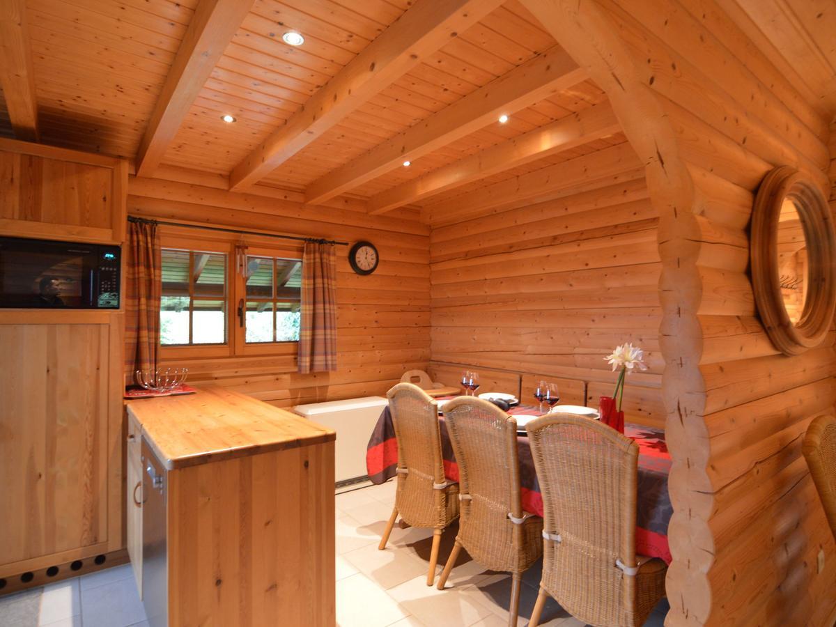 Charming Chalet With Private Garden In Stavelot Hockai Exterior foto