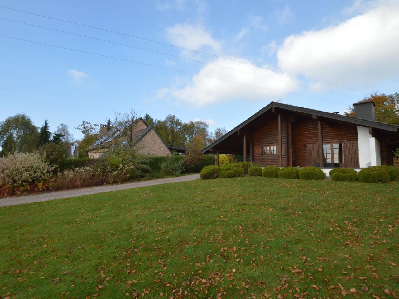 Charming Chalet With Private Garden In Stavelot Hockai Exterior foto